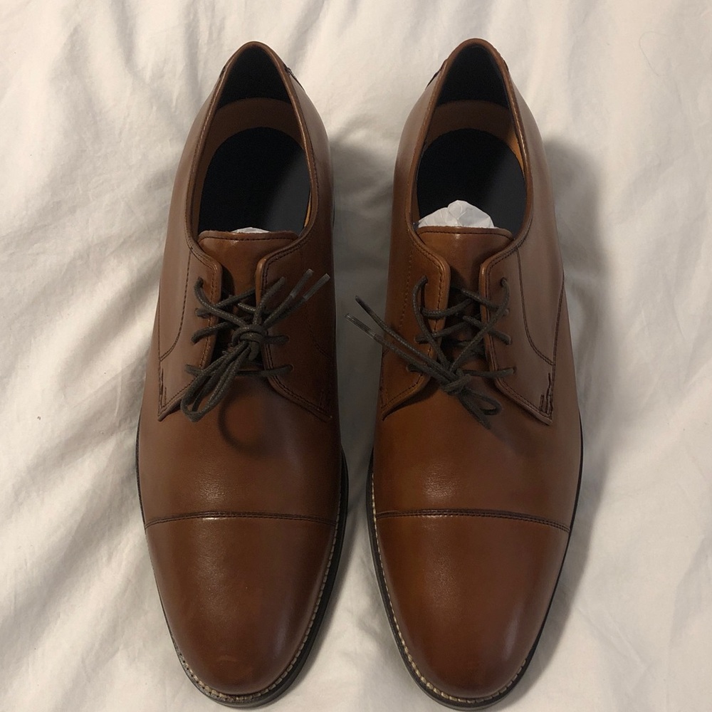 NEW with tags Cole Haan Brown Leather Shoes - Picture 3 of 5